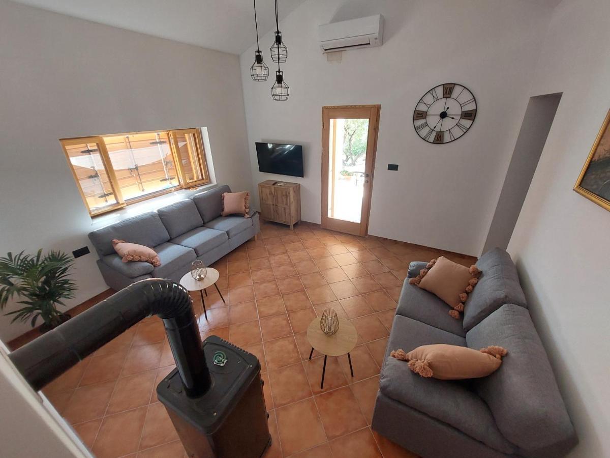 Willa Olive Garden House Szybenik Zewnętrze zdjęcie