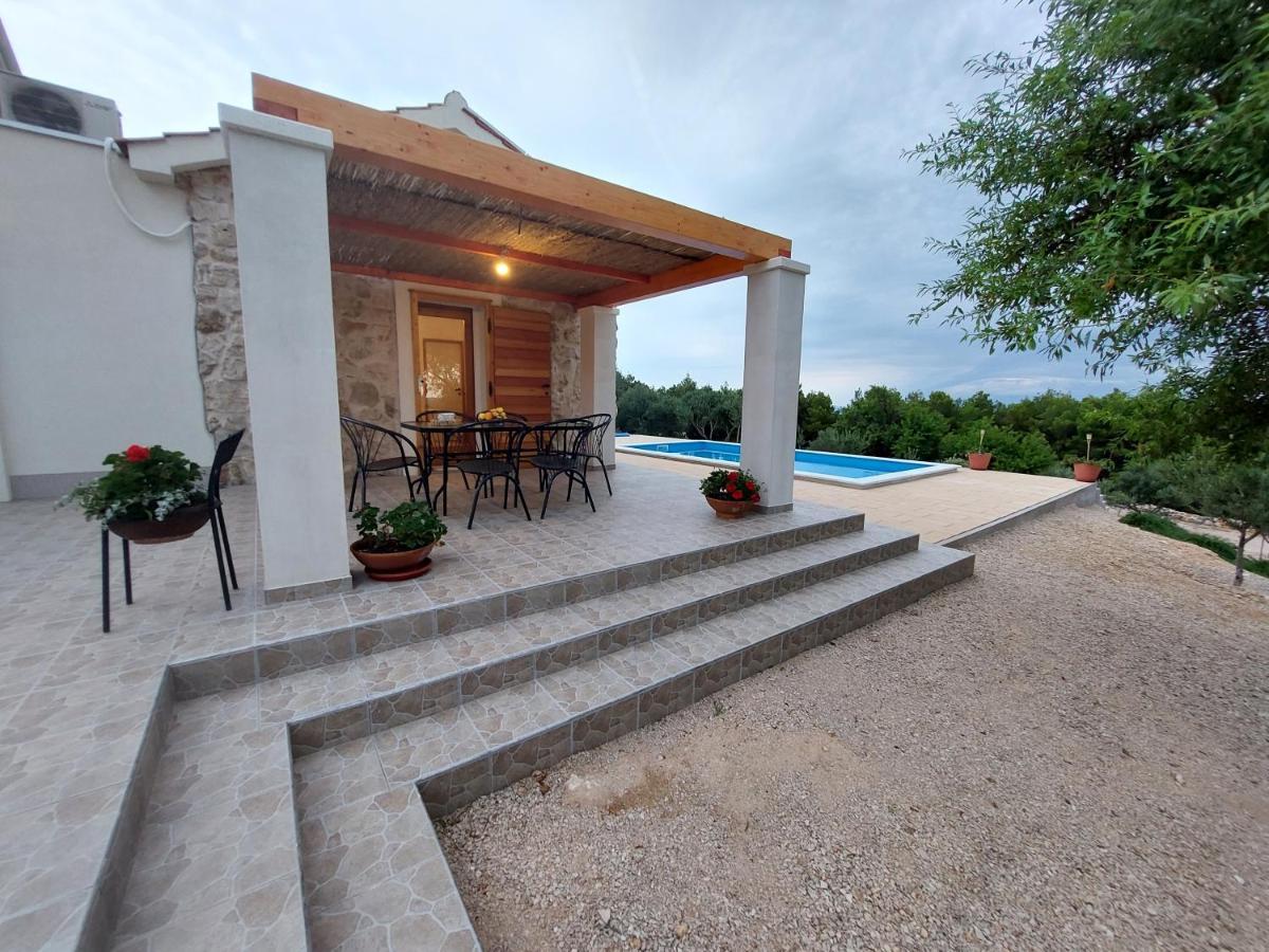 Willa Olive Garden House Szybenik Zewnętrze zdjęcie