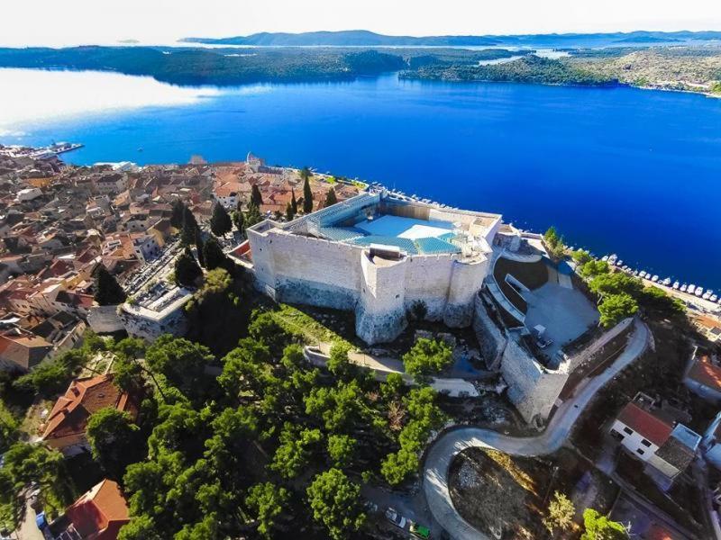 Willa Olive Garden House Szybenik Zewnętrze zdjęcie